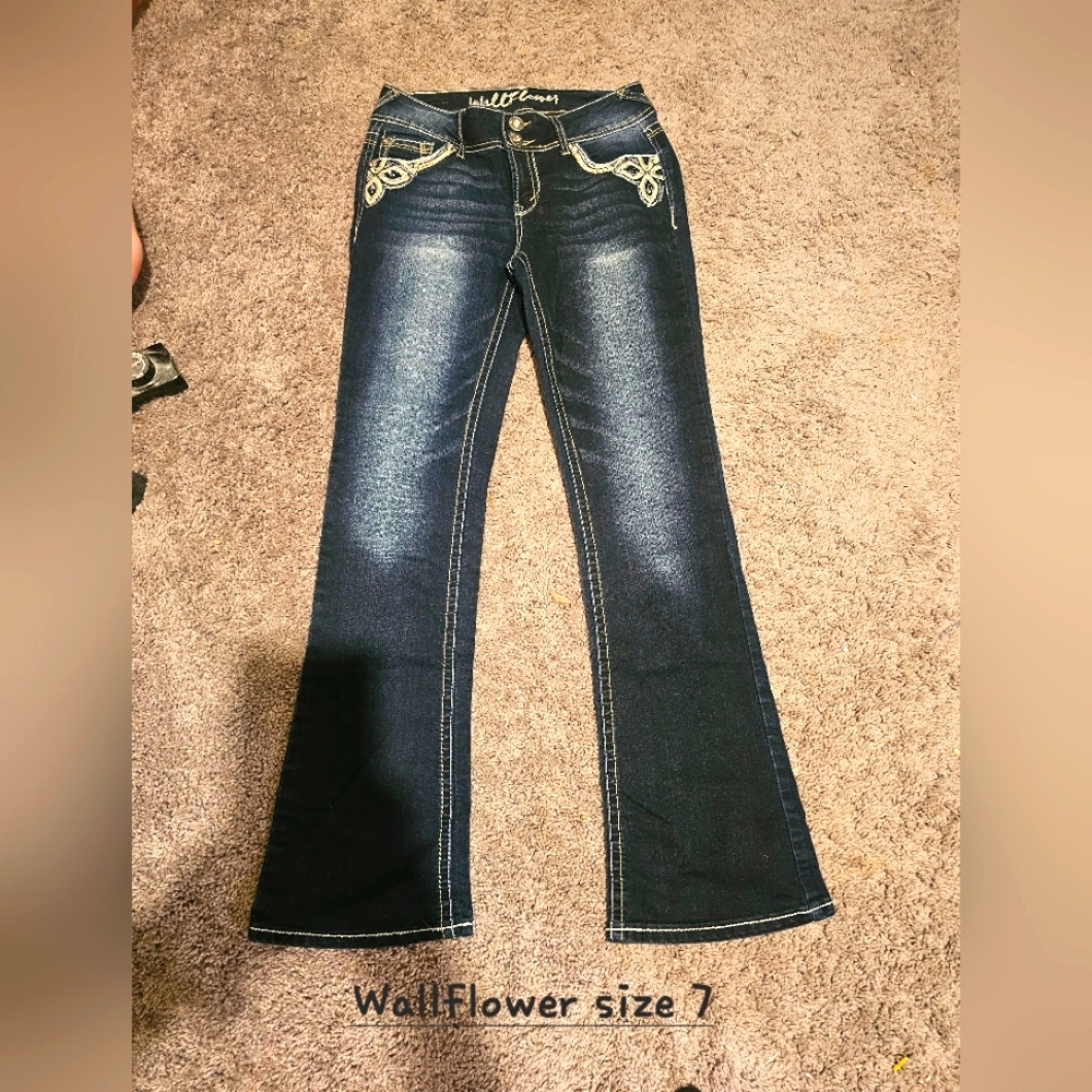 Wallflower Blue Jeans